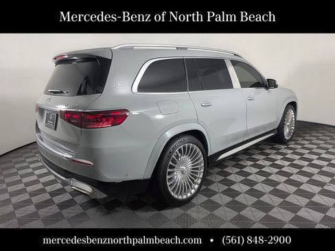 Certified 2025 Mercedes-Benz Maybach GLS 600 4MATIC image 6