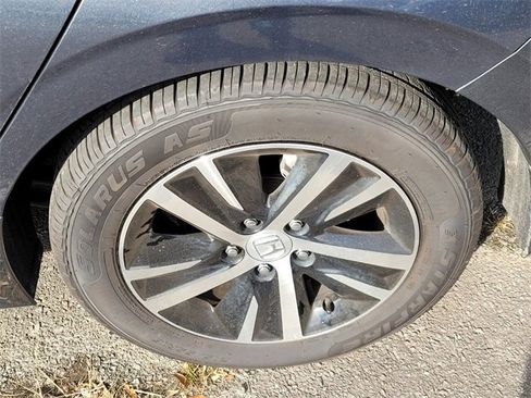 Used 2024 Honda Civic LX image 7