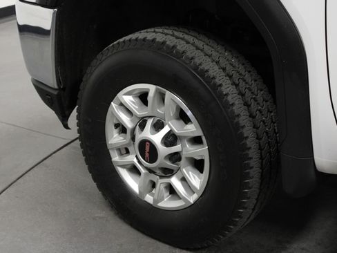 Used 2021 GMC Sierra 2500 SLE image 10