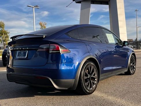 Used 2024 Tesla Model X image 5