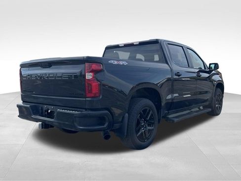 Used 2022 Chevrolet Silverado 1500 Custom w/ LPO, Dark Essentials Package AWD/4WD image 6