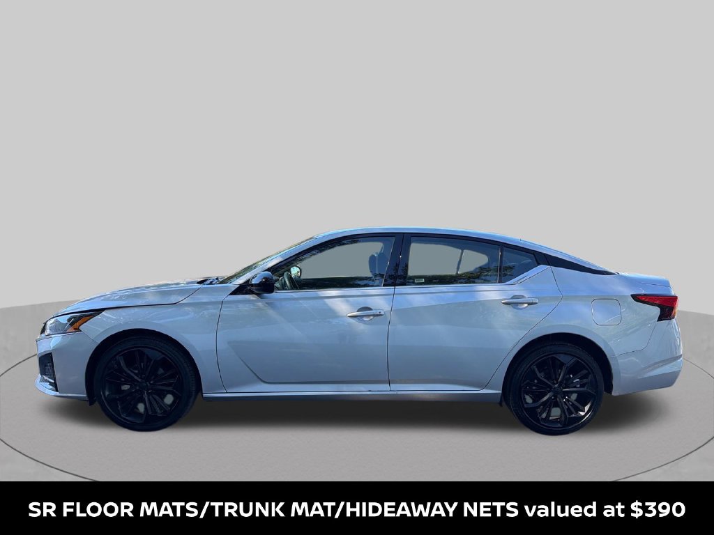 Certified 2025 Nissan Altima 2.5 SR AWD/4WD image 2