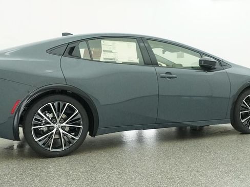 New 2026 Toyota Prius XLE FWD image 26