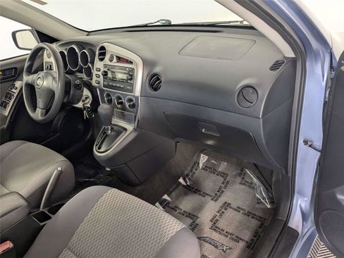 Used 2008 Toyota Matrix FWD image 32