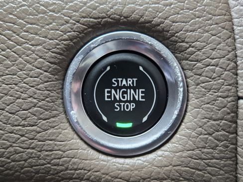 Used 2021 GMC Yukon XL Denali w/ Denali Ultimate Package image 15