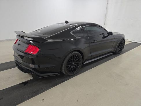 Used 2021 Ford Mustang GT Premium w/ GT Performance Package RWD image 2