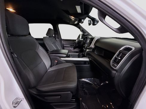 Used 2019 RAM 1500 Big Horn image 29