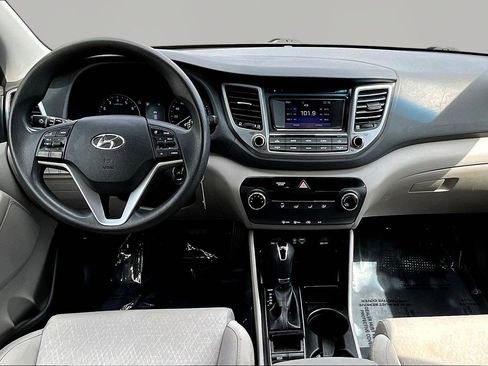 Used 2016 Hyundai Tucson SE w/ Option Group 02 image 7
