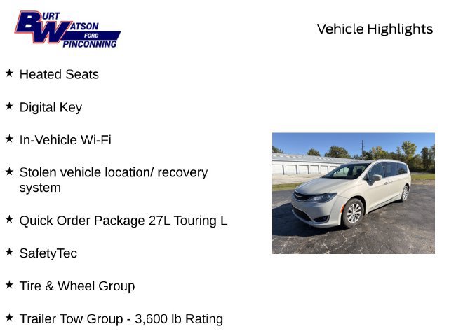 Used 2017 Chrysler Pacifica Touring-L FWD image 9