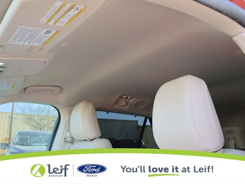 Used 2021 Ford Explorer Limited w/ Equipment Group 301A image 13