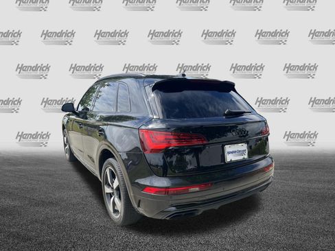 Used 2023 Audi Q5 2.0T Premium Plus w/ Premium Plus Package AWD/4WD image 9