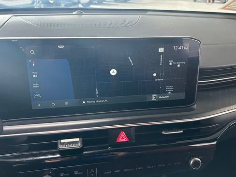 Used 2025 Kia K5 GT-Line w/ GT-Line Premium Package FWD image 30