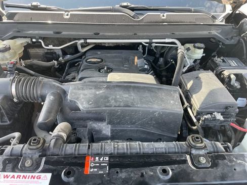 Used 2016 Chevrolet Colorado W/T AWD/4WD image 31