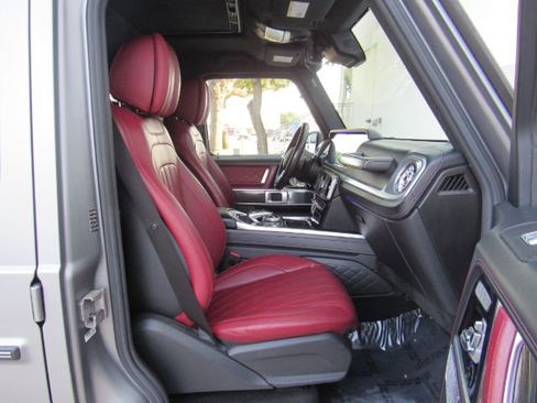 Used 2021 Mercedes-Benz G 550 image 22