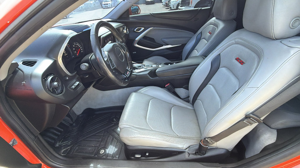 Used 2019 Chevrolet Camaro SS RWD image 22