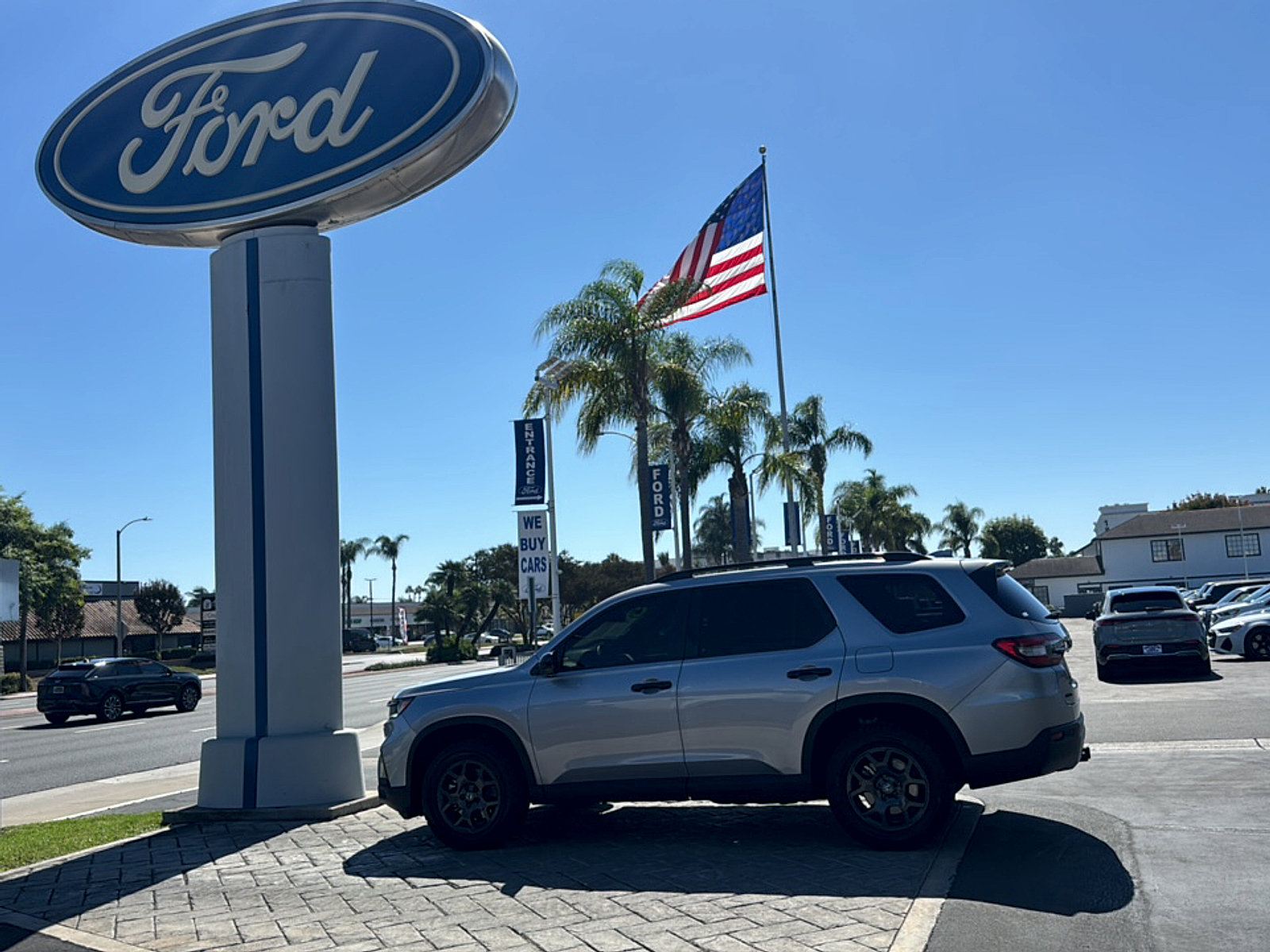 Used 2025 Honda Pilot TrailSport image 22