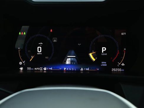 Used 2025 Chevrolet Colorado Trail Boss image 12