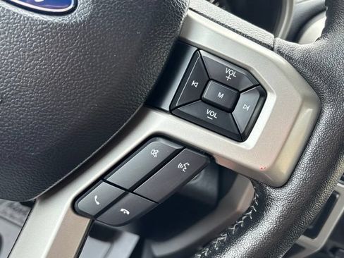 Used 2018 Ford F150 Lariat w/ Equipment Group 502A Luxury AWD/4WD image 28