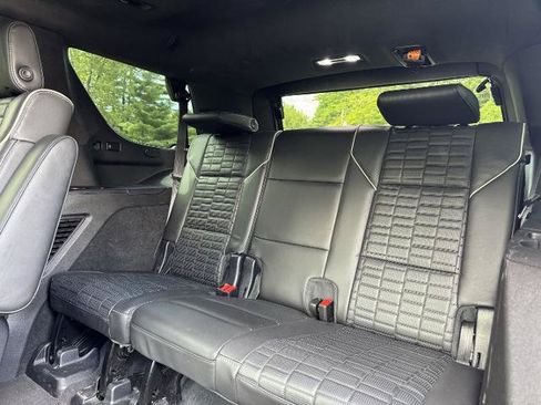 Used 2021 Cadillac Escalade Sport Platinum AWD/4WD image 14