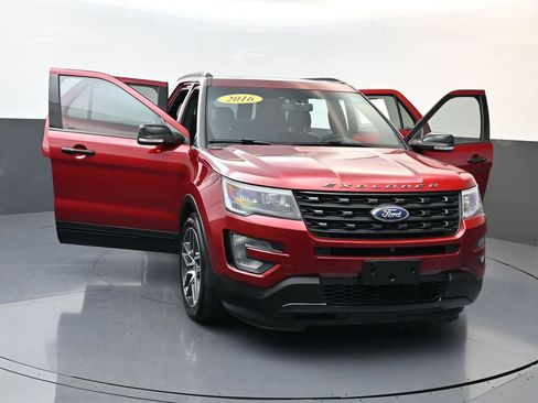 Used 2016 Ford Explorer Sport w/ Equipment Group 401A image 36