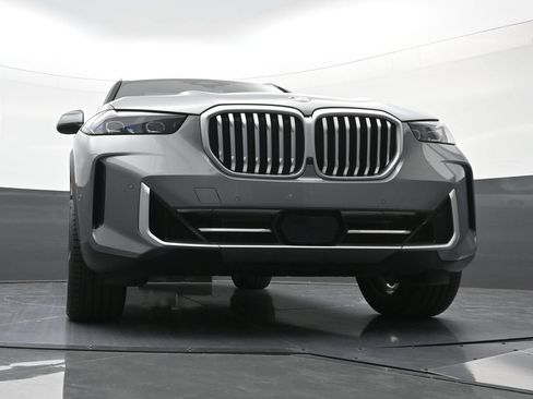 New 2026 BMW X5 xDrive40i AWD/4WD image 23