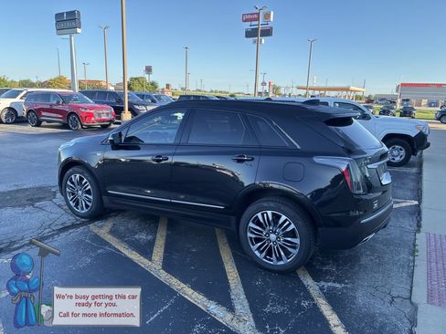Used 2020 Cadillac XT5 Sportv AWD/4WD image 3