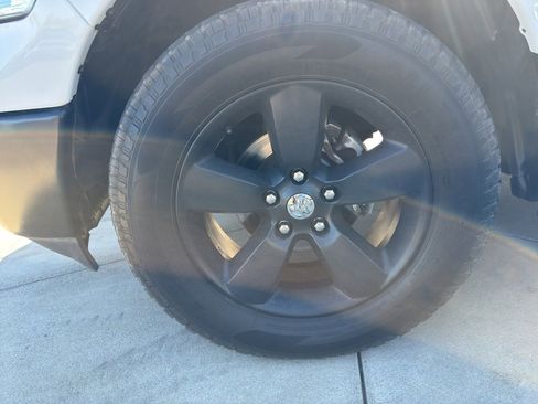 Used 2018 RAM 1500 Big Horn image 27