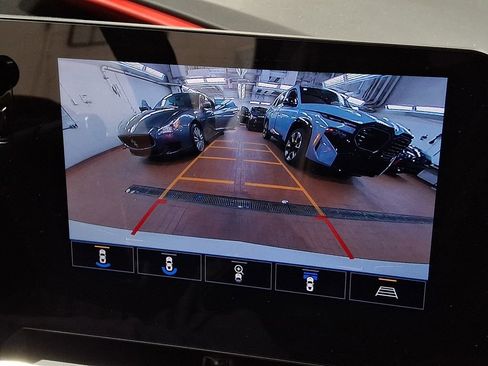 Used 2023 Chevrolet Corvette Stingray Premium Cpe w/ Z51 Performance Package RWD image 15