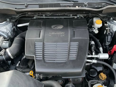 Used 2021 Subaru Forester Premium image 21