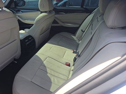 Used 2018 BMW 540i RWD image 5