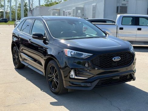 Used 2020 Ford Edge ST-Line image 4