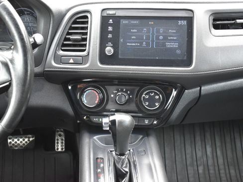 Used 2019 Honda HR-V Sport image 19