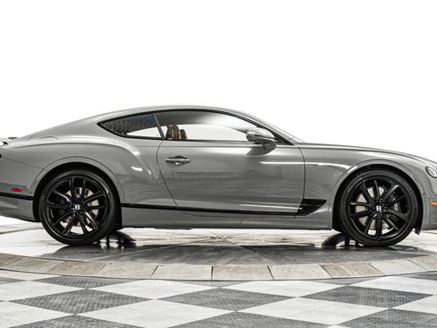 Used 2024 Bentley Continental GT V8 image 44