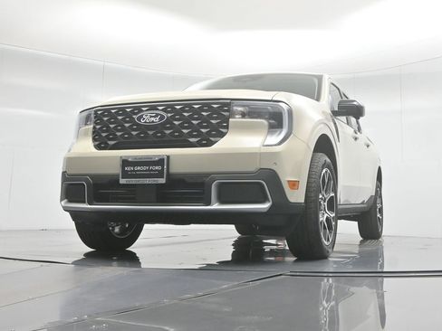 New 2025 Ford Maverick Lariat w/ 4K Tow Package image 43