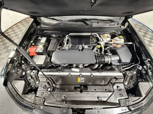 Used 2024 Chevrolet Colorado Trail Boss w/ Technology Package image 27