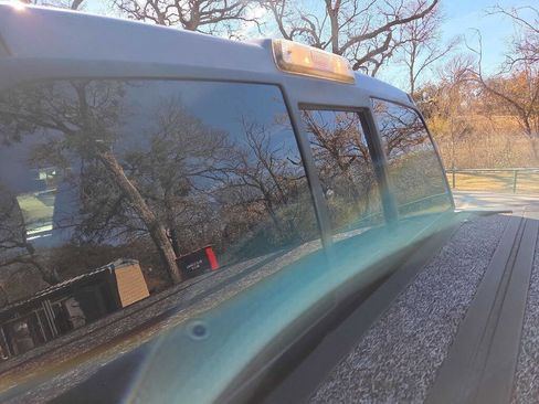 Used 2014 Ford F150 Platinum image 21