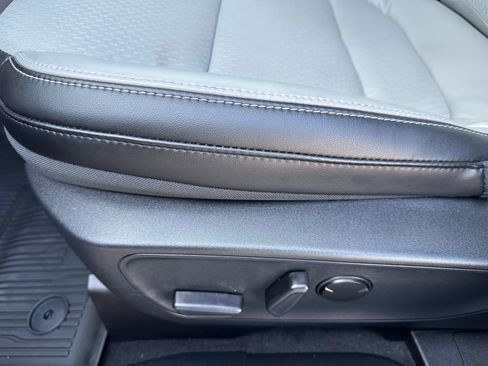 Used 2025 Ford Escape Base image 7