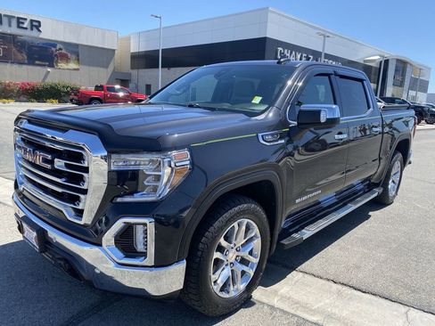 Used 2020 GMC Sierra 1500 SLT w/ SLT Premium Plus Package AWD/4WD image 40
