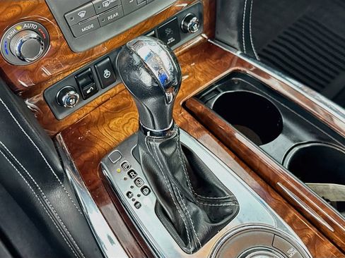 Used 2015 INFINITI QX80 2WD w/ Deluxe Technology Package image 17