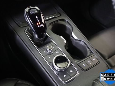 Used 2025 Cadillac XT4 Premium Luxury image 28