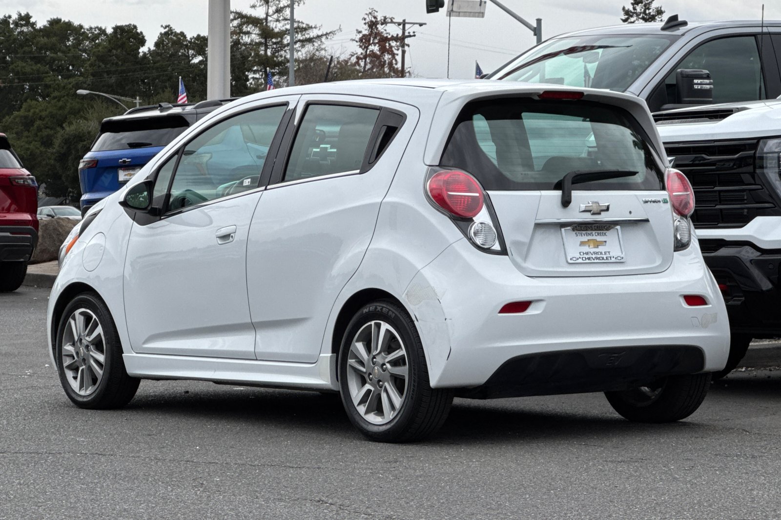 Used 2014 Chevrolet Spark LT FWD image 7