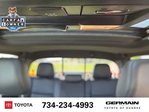 Used 2023 Toyota Tacoma TRD Off-Road w/ TRD Premium Off Road Package AWD/4WD image 17