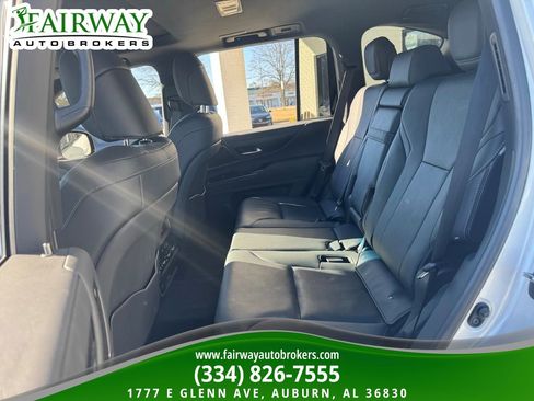 Used 2024 Lexus LX 600 4WD w/ Interior Upgrade Package image 11