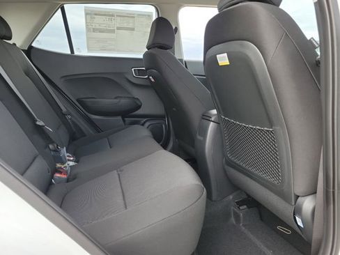 New 2026 Hyundai Venue SE image 17