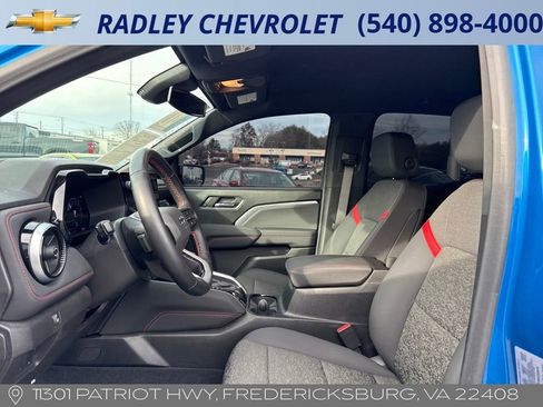 Certified 2024 Chevrolet Colorado Z71 w/ Advanced Trailering Package image 4