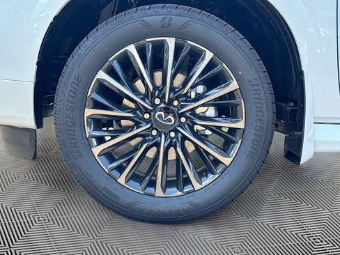 New 2026 INFINITI QX80 Autograph w/ Premium Cargo Package AWD/4WD image 35