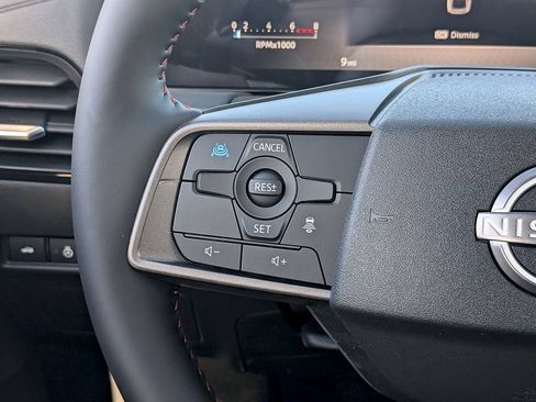 New 2026 Nissan Sentra SR w/ SR Premium Package FWD image 14
