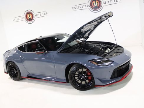 Used 2024 Nissan Z NISMO w/ Floor Mat Package image 36