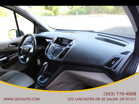 Used 2014 Ford Transit Connect XLT image 23