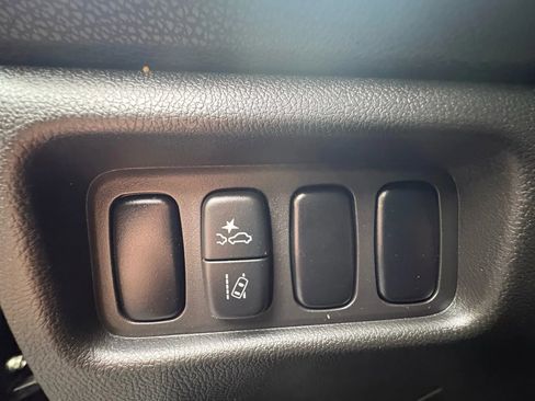 Used 2023 Mitsubishi Outlander Sport ES AWD/4WD image 21